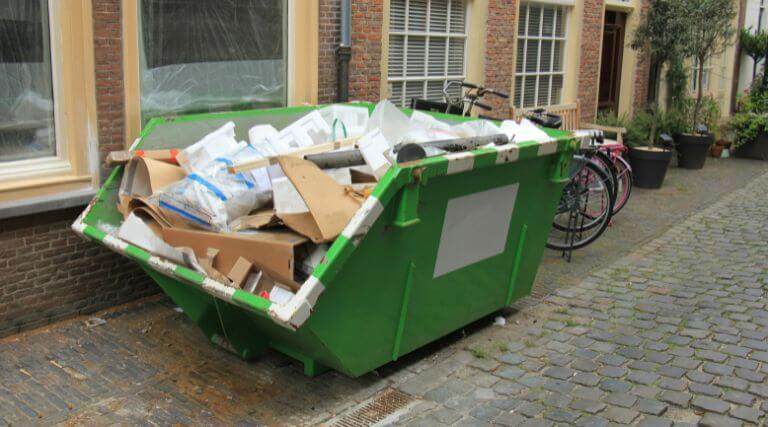 3 Simple Tips To Stay Safe With Skips